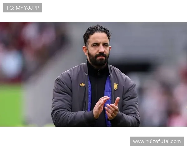 恭喜阿莫林荣膺英超十月最佳主帅再创执教新辉煌 恭喜阿莫林荣膺英超十月最佳主帅再创执教新辉煌